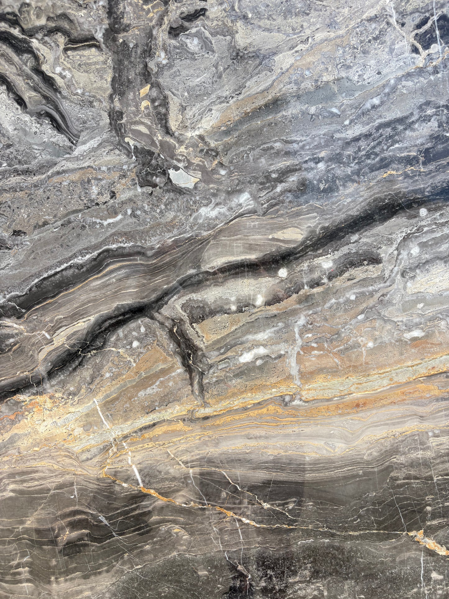 Grigo Versilla Slabs